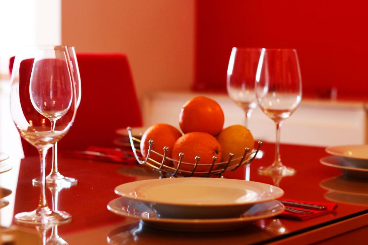 Sunny Corner In City Center With Free Parking Apartamento PUY Exterior foto